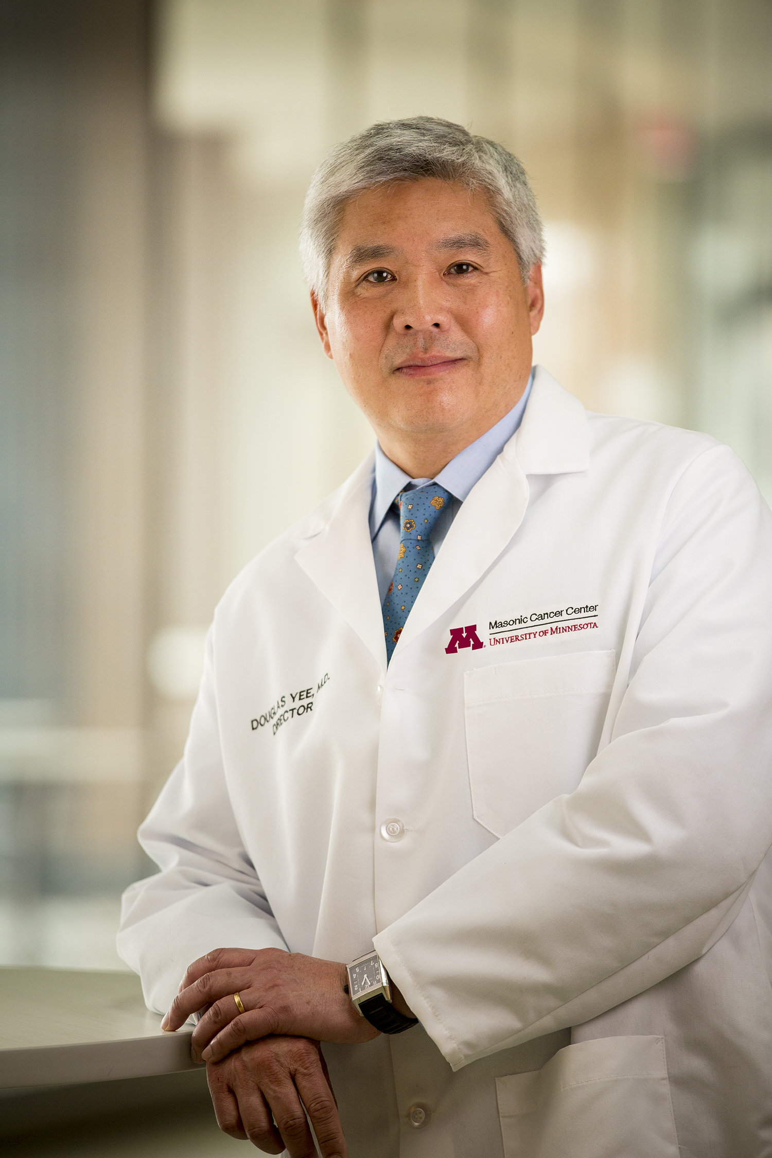 Dr. Douglas Yee